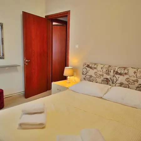 Mpoulakis Apt 98 Kissamos Exterior photo